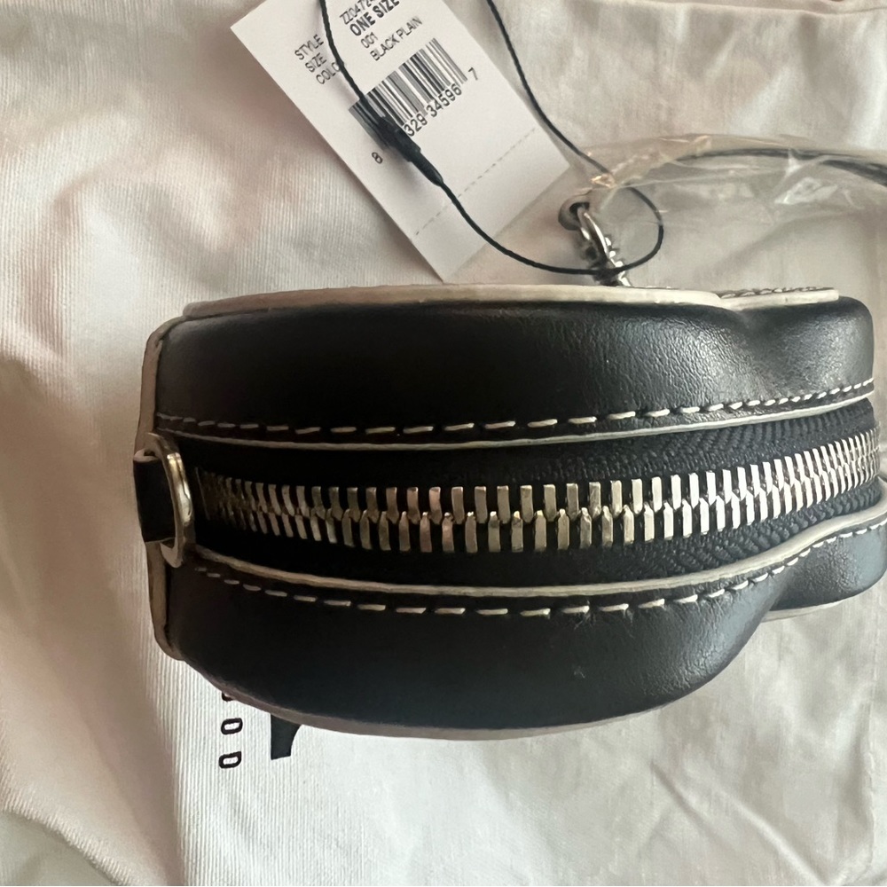 Marge Sherwood Heart Heart Zip Pouch Bag Classic Black::NWT::Valentines Day - Picture 7 of 7